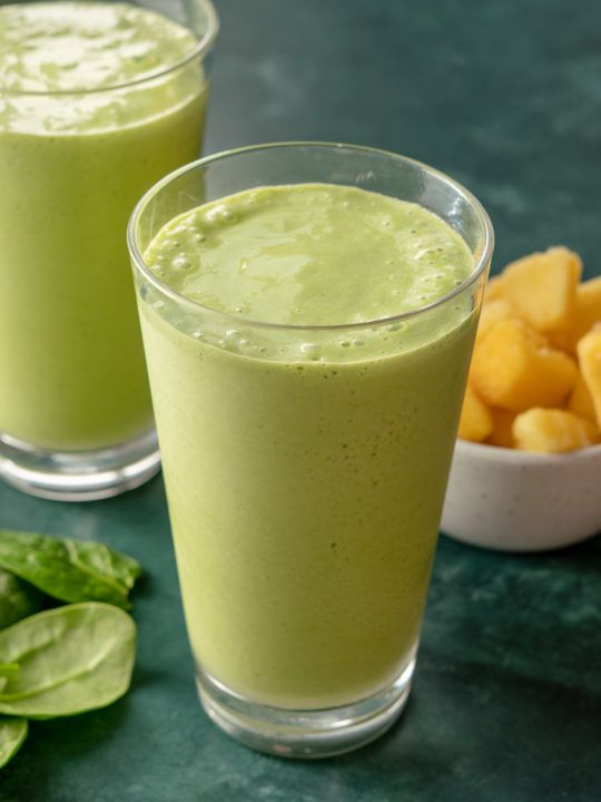 Grapefruit Green Smoothie (no banana!)